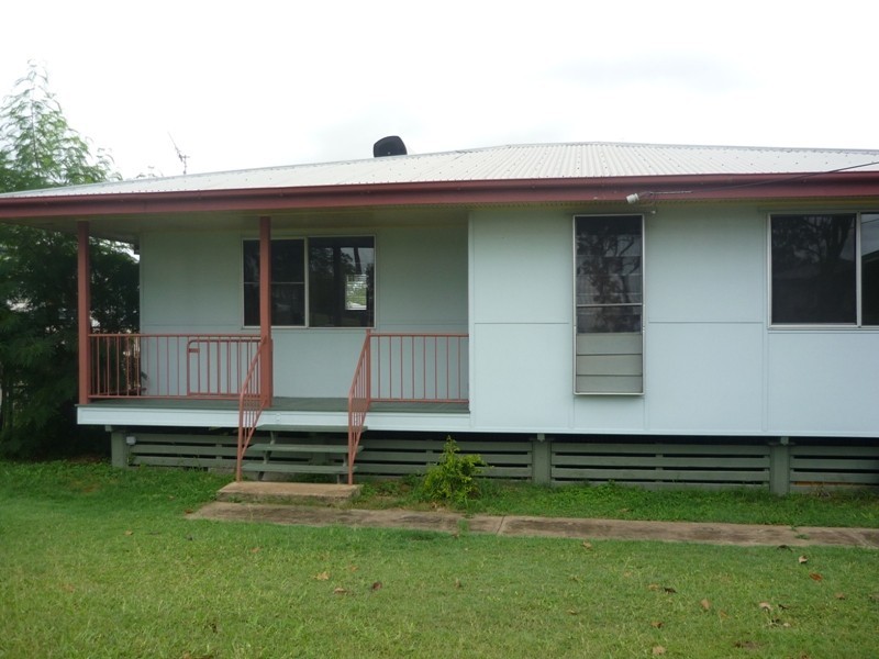 9 Adair Court, Dysart QLD 4745