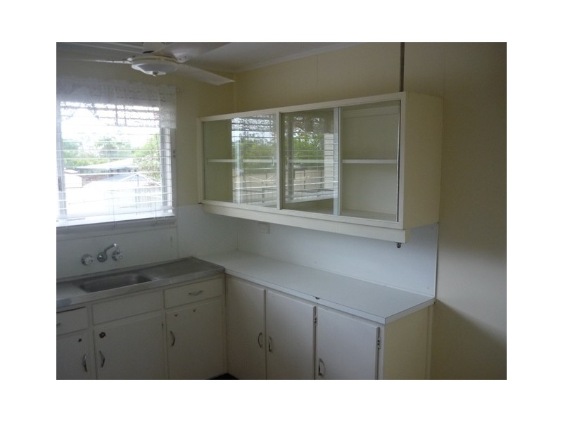 9 Adair Court, Dysart QLD 4745