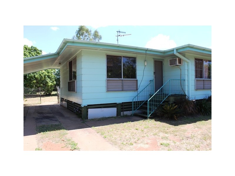 149 Mills Avenue, Moranbah QLD 4744