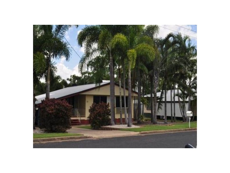 30 Kennedy Drive, Moranbah QLD 4744