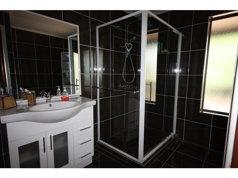 37 Downie Avenue, Bucasia QLD 4750