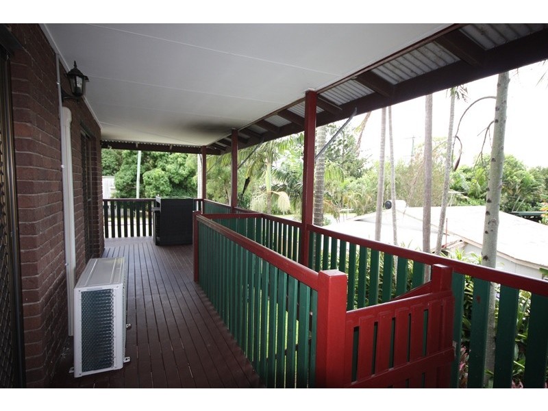 37 Downie Avenue, Bucasia QLD 4750