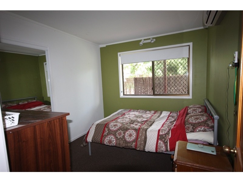 37 Downie Avenue, Bucasia QLD 4750