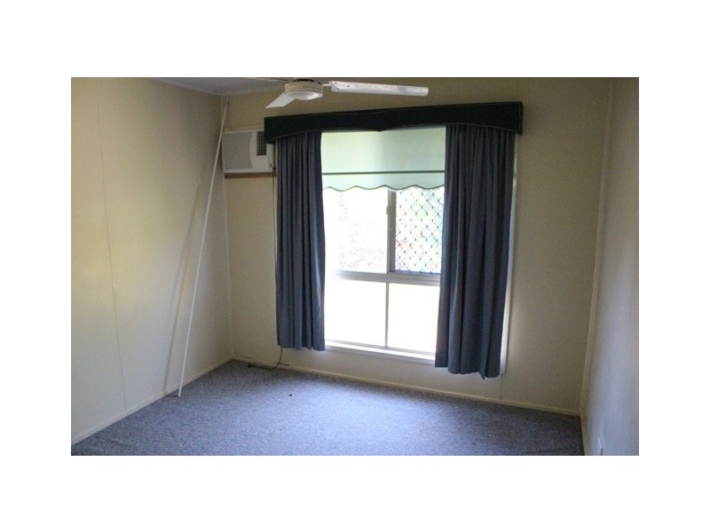 147 Mills Avenue, Moranbah QLD 4744