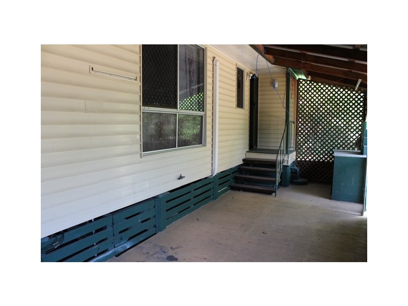 147 Mills Avenue, Moranbah QLD 4744