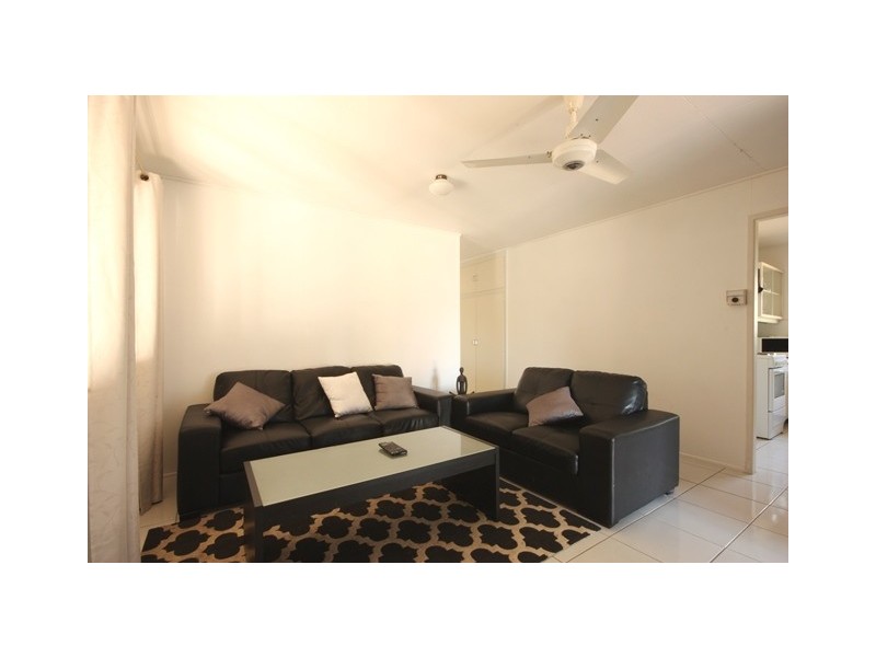 32 Archer Drive, Moranbah QLD 4744