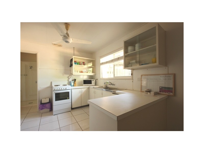 32 Archer Drive, Moranbah QLD 4744