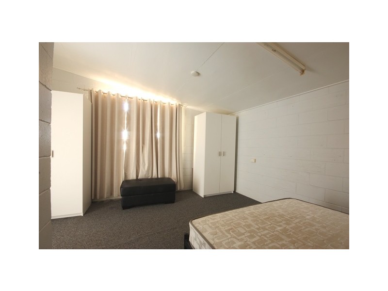 32 Archer Drive, Moranbah QLD 4744