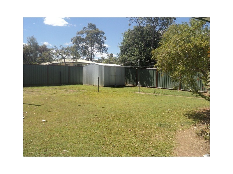 7 Gerrard Street, Dysart QLD 4745