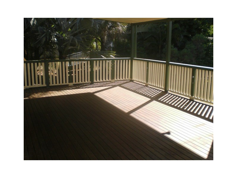 16 Mackay Street, Moranbah QLD 4744