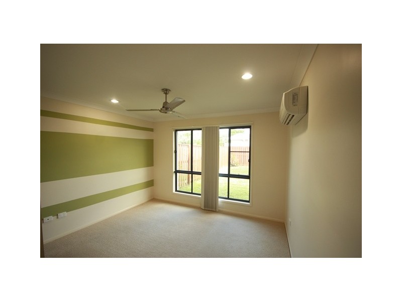 2/15 Bilgola Place, Blacks Beach QLD 4740