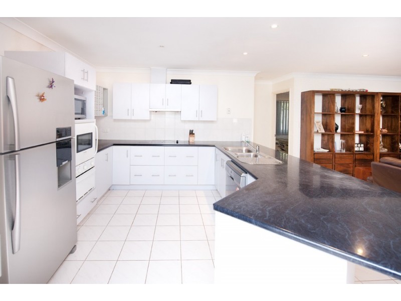80 Slater Avenue, Blacks Beach QLD 4740