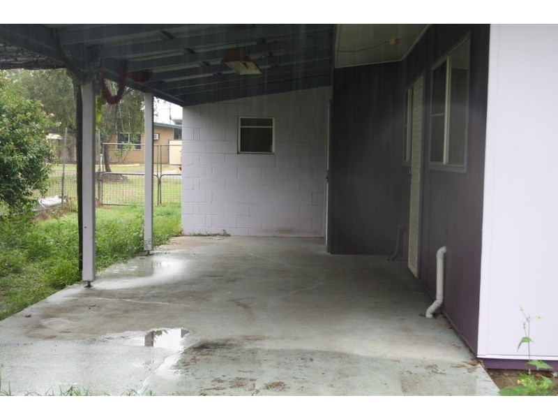 13 Patterson, Dysart QLD 4745