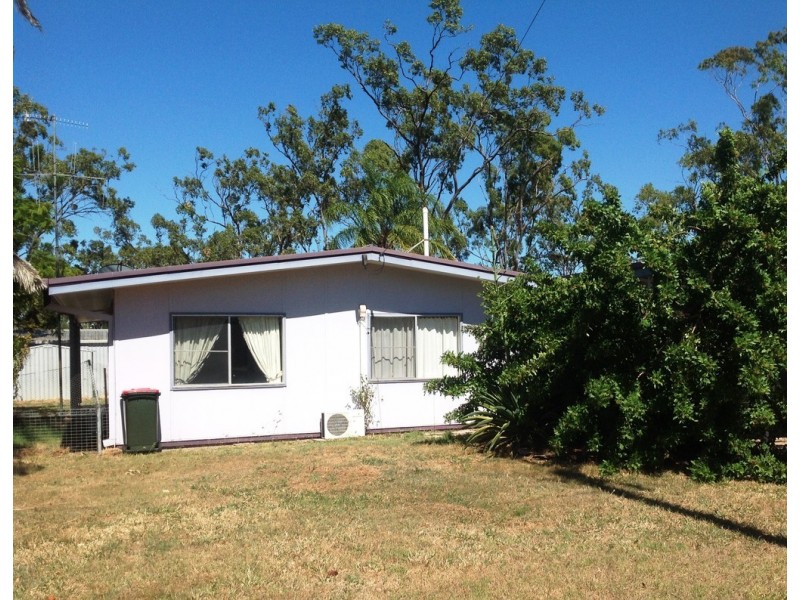 13 Patterson, Dysart QLD 4745