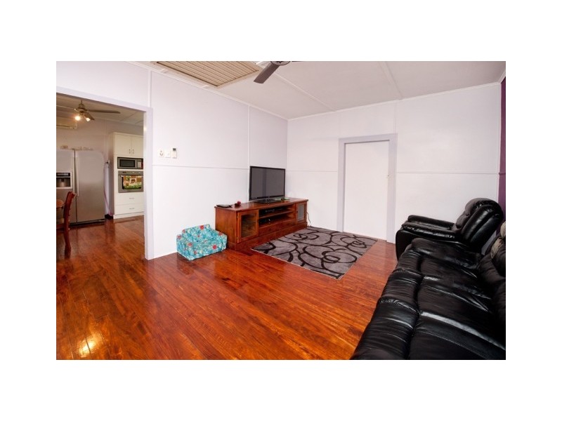 20 Adrian Street, West Mackay QLD 4740