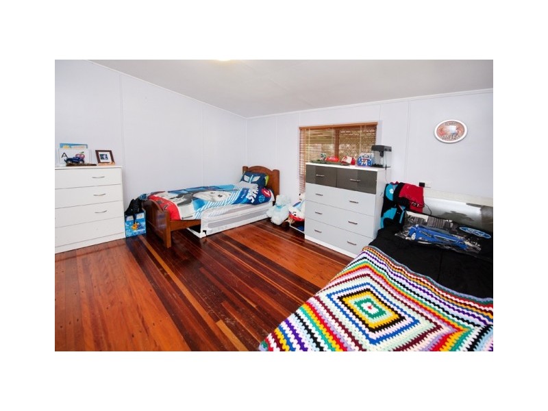 20 Adrian Street, West Mackay QLD 4740