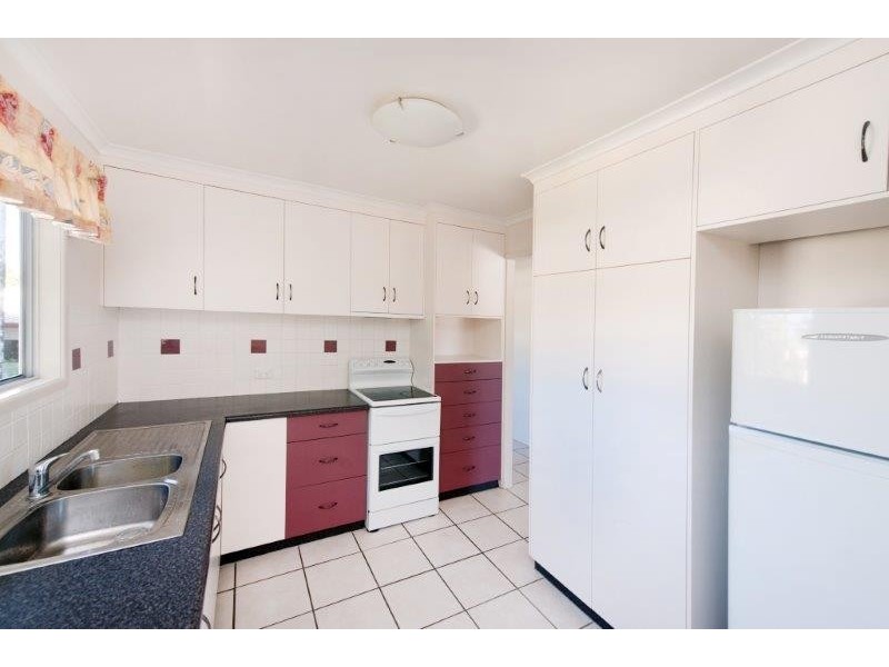 9 Peak Downs Highway, Walkerston QLD 4751