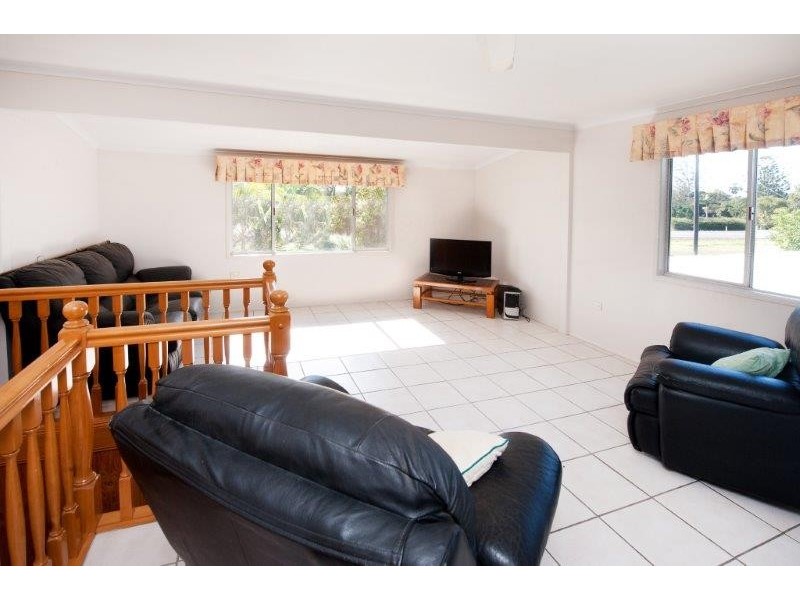 9 Peak Downs Highway, Walkerston QLD 4751