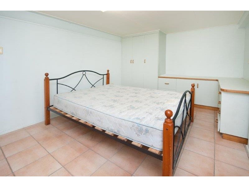 9 Peak Downs Highway, Walkerston QLD 4751