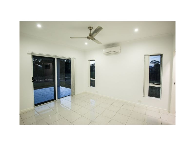 26 Burge Court, Glenella QLD 4740