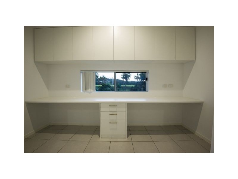 26 Burge Court, Glenella QLD 4740