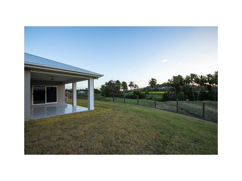 26 Burge Court, Glenella QLD 4740