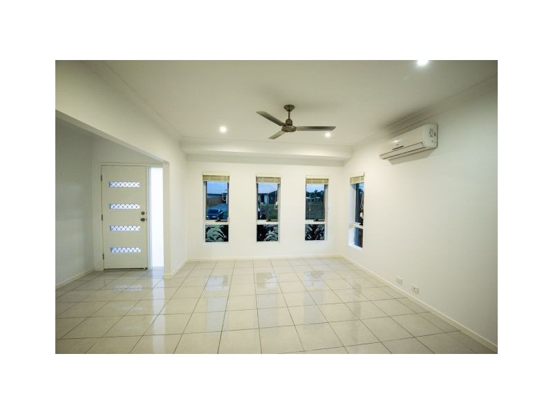 26 Burge Court, Glenella QLD 4740