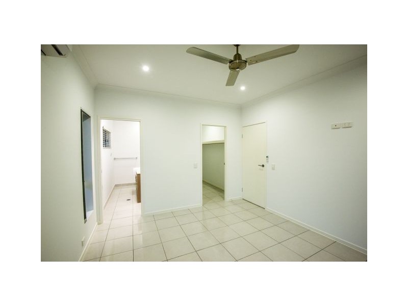 26 Burge Court, Glenella QLD 4740