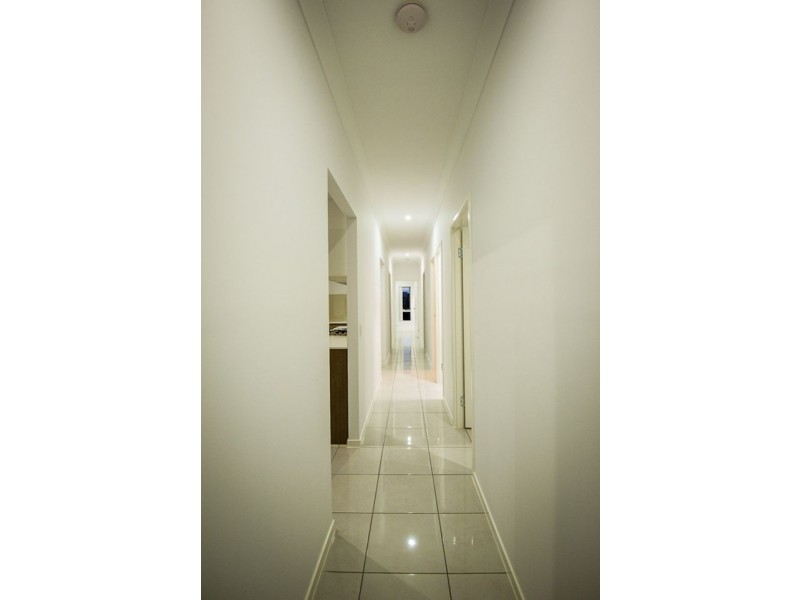 26 Burge Court, Glenella QLD 4740