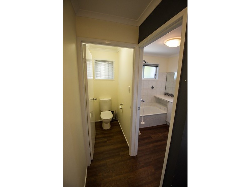 4 Broomdykes Drive, Beaconsfield QLD 4740
