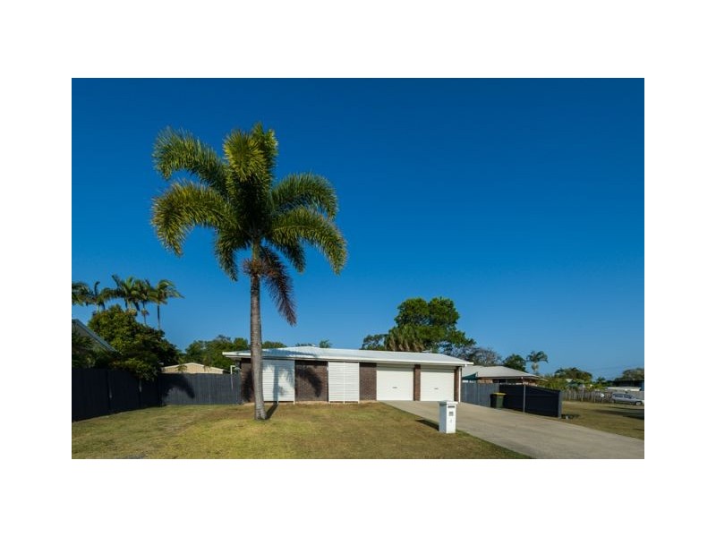 4 Broomdykes Drive, Beaconsfield QLD 4740