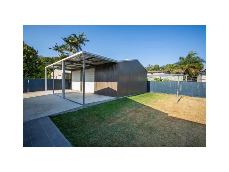 4 Broomdykes Drive, Beaconsfield QLD 4740
