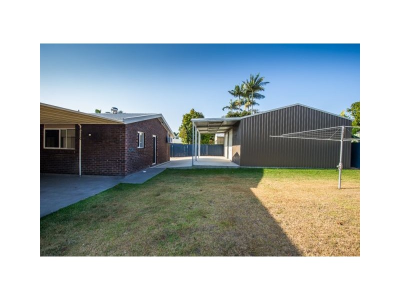 4 Broomdykes Drive, Beaconsfield QLD 4740