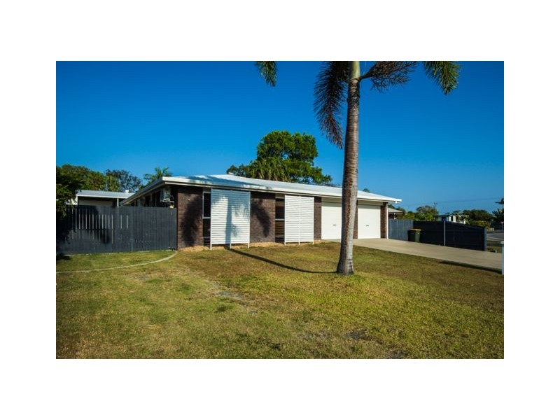 4 Broomdykes Drive, Beaconsfield QLD 4740
