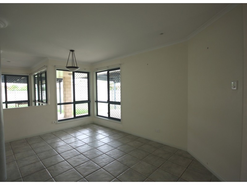 73 Norris Road, Mount Pleasant QLD 4740