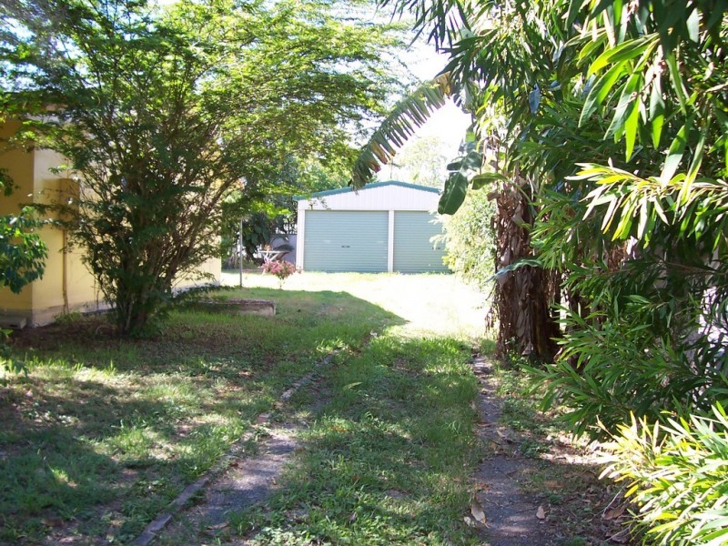 4 Alec Dick Court, Seaforth QLD 4741