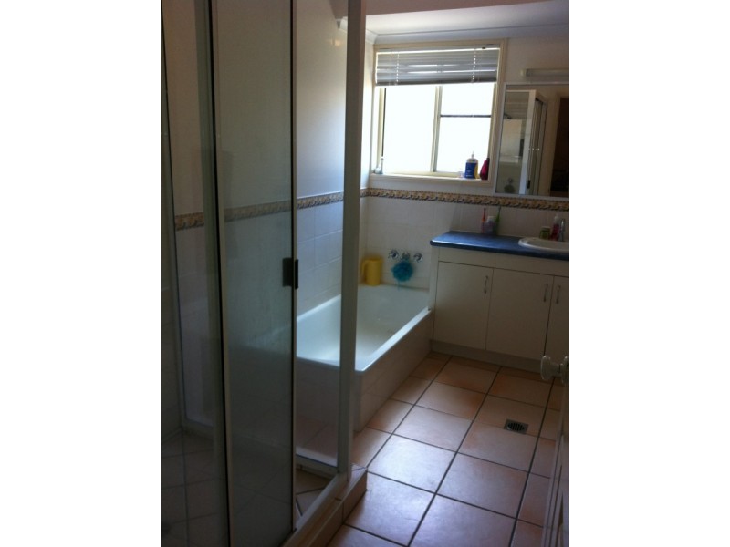 15 Coatbridge Court, Beaconsfield QLD 4740