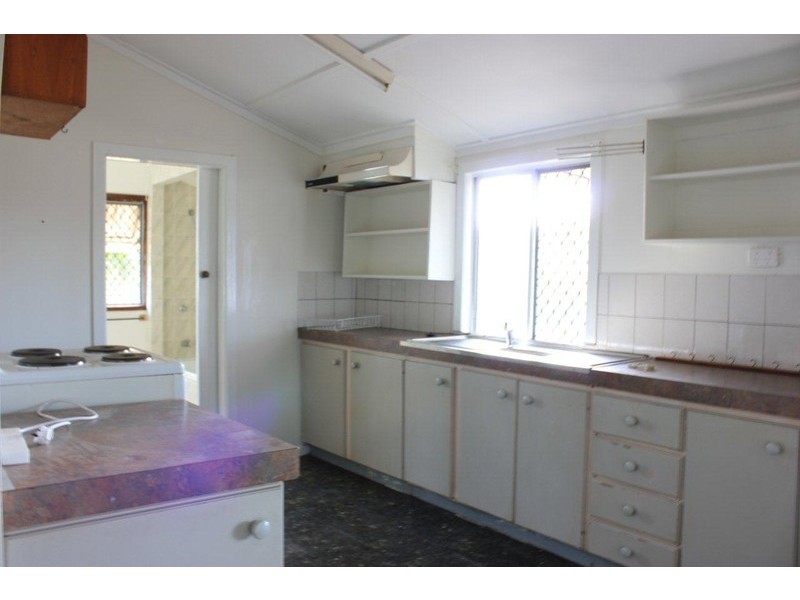 11 Ambrose Way, North Mackay QLD 4740