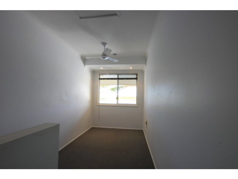 10/17 Beach Road, Dolphin Heads QLD 4740