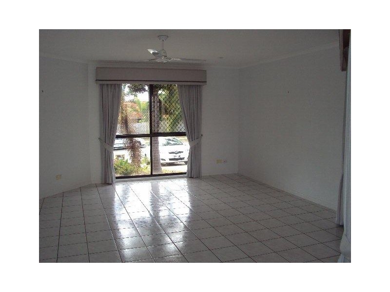 2 McAlary Drive, Blacks Beach QLD 4740