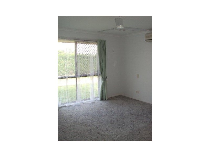 2 McAlary Drive, Blacks Beach QLD 4740