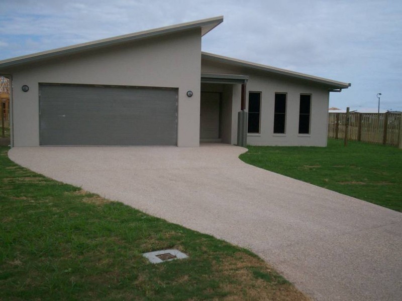 26 Duranbah Circuit, Blacks Beach QLD 4740