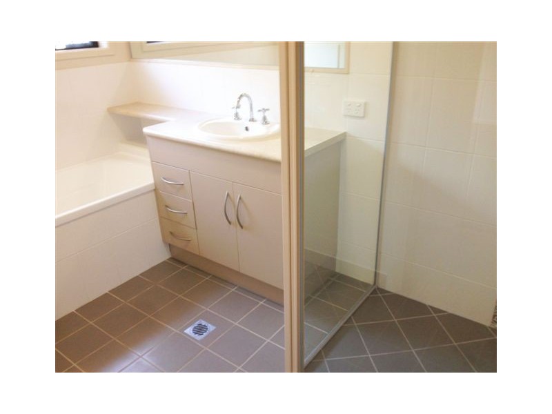 6 Companion Way, Bucasia QLD 4750