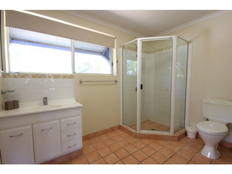 6 Bridge Road, East Mackay QLD 4740