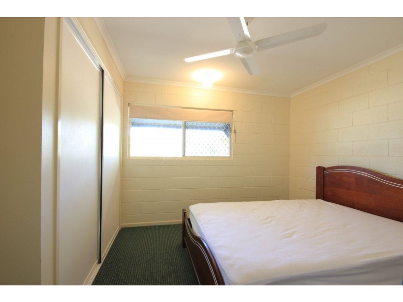 6 Bridge Road, East Mackay QLD 4740