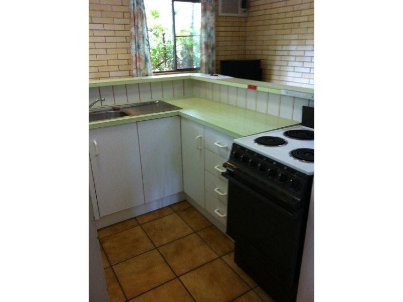 3/4 Symons Avenue, Mackay QLD 4740