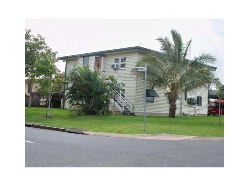 3/2 Roberts Ave, North Mackay QLD 4740