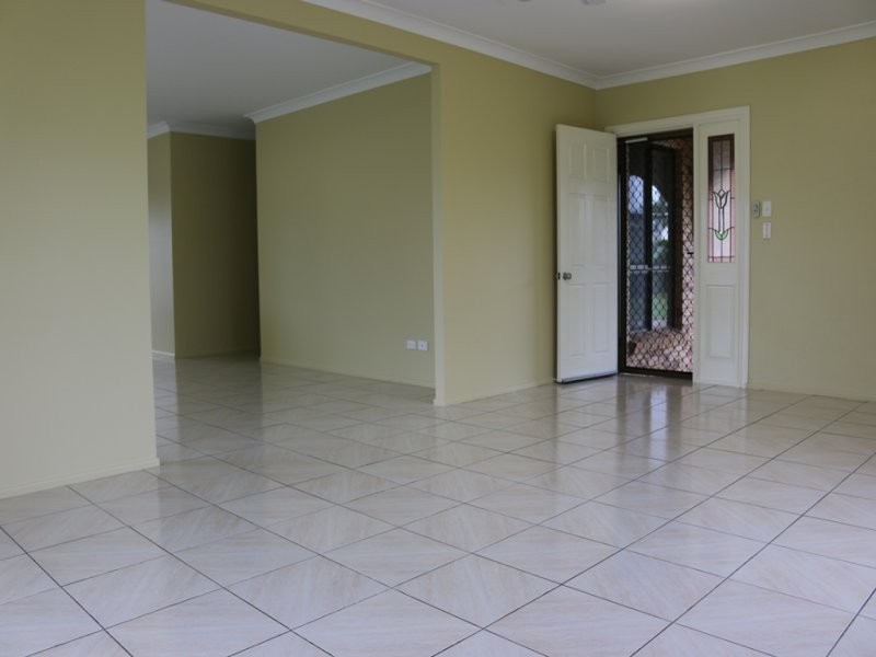 37 Melaleuca Street, Slade Point QLD 4740