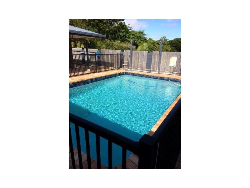 2 Northview Terrace, Mount Pleasant QLD 4740