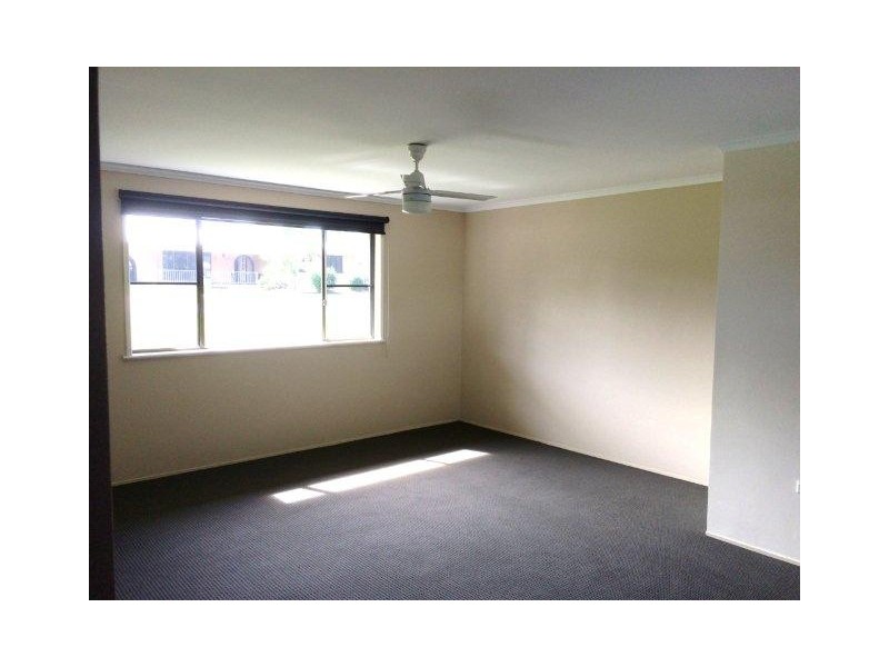 2 Northview Terrace, Mount Pleasant QLD 4740